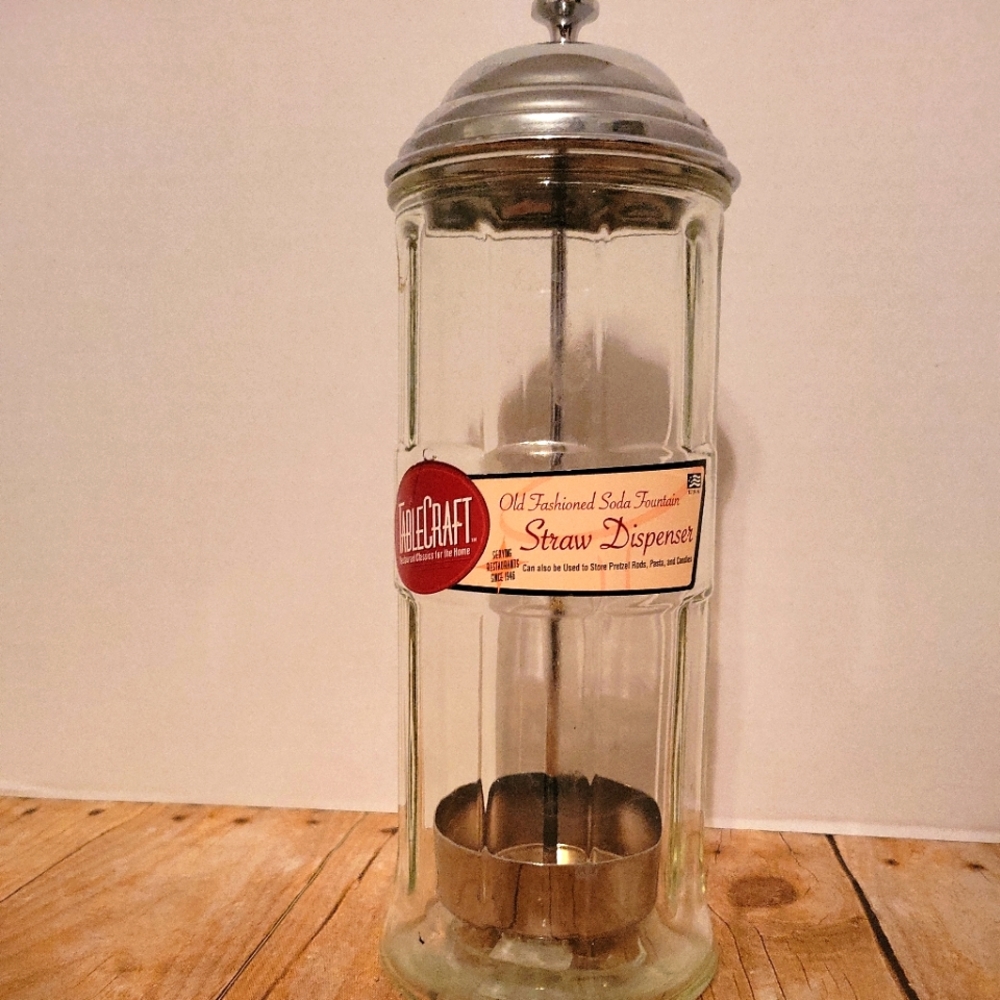 TableCraft Straw Dispenser - Picture 3 of 10